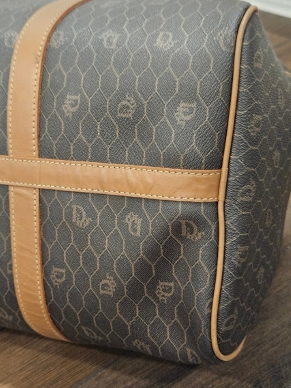 CHRISTIAN DIOR Vintage Honeycomb Boston Duffel Bag Navy Tan Leather Italy - Picture 9 of 14